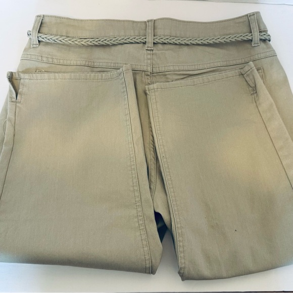 Riders by Lee Slender Stretch Ladies Capris Tan Size 12 Medium Cotton Spandex - Picture 8 of 16